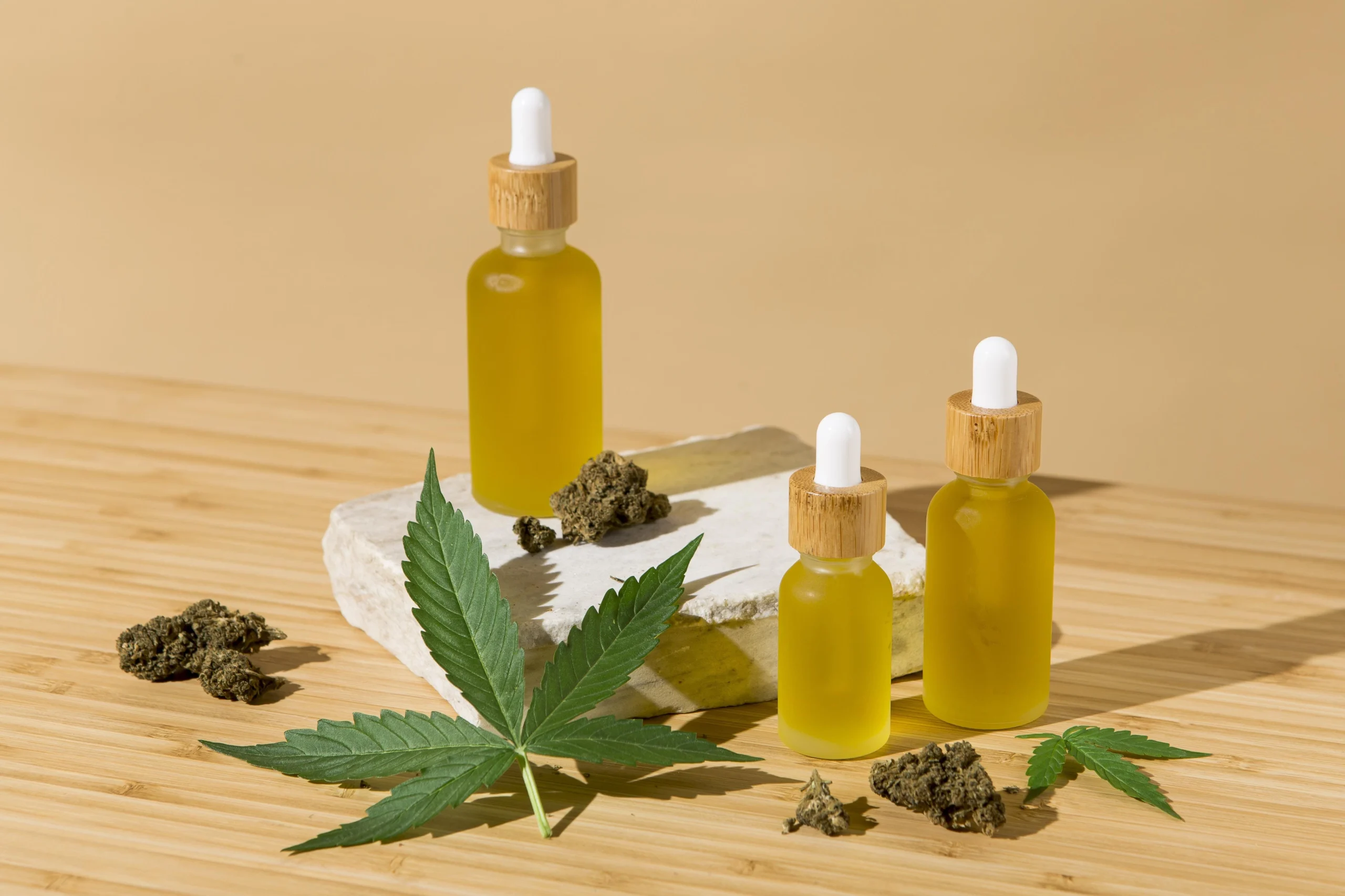 CBD e THC no tratamento medicinal: diferenças práticas e aplicações clínicas